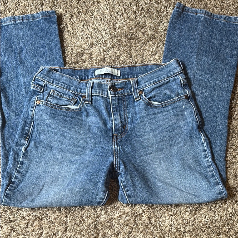 Levi’s bootcut jeans !